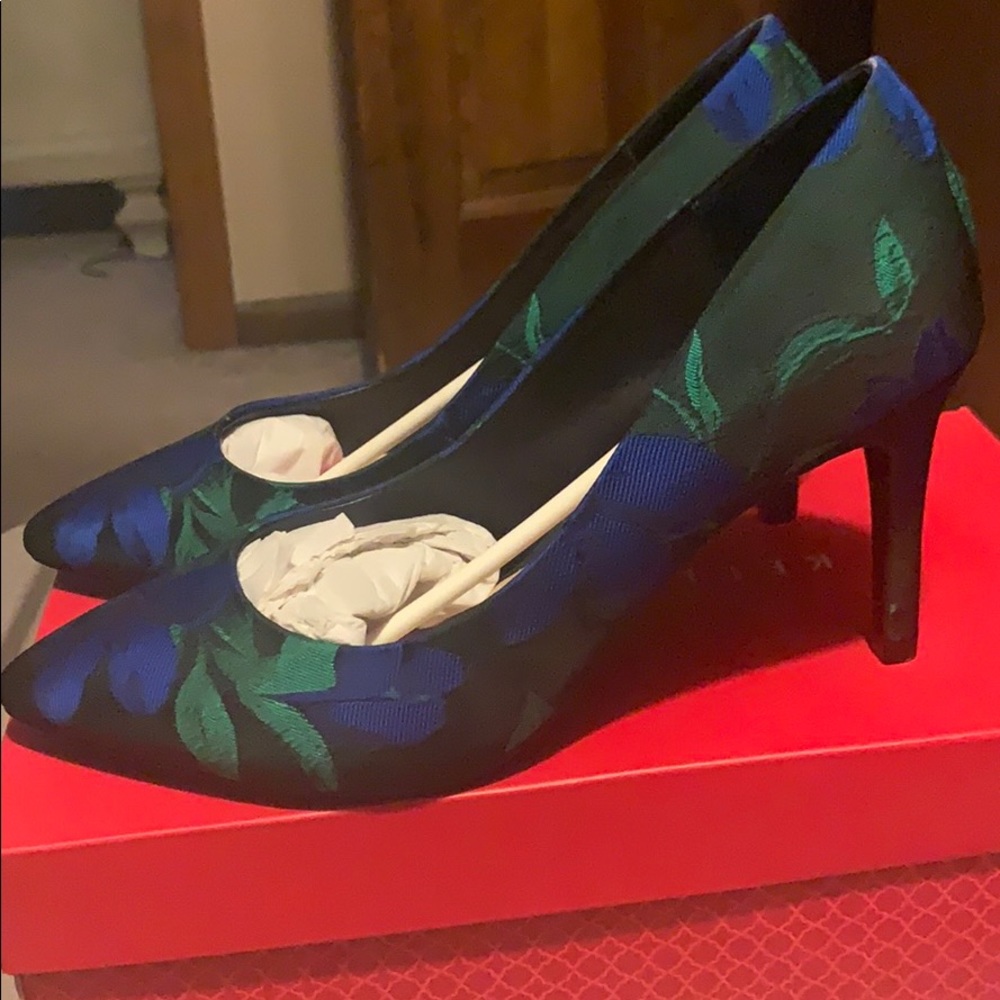 Kelly & Katie Astivia Heels